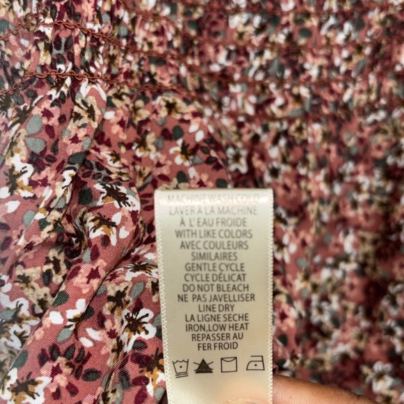 MAX STUDIO Smocked Boho Ditsy Floral Puff Sleeve Top Size L - Picture 7 of 9